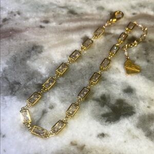 VIDA KUSH Anklet Bracelet with Prism Accents